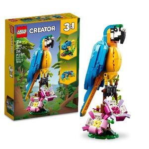 LEGO Creator 3-in-1 Exotic Parrot Set - Blue and Yellow